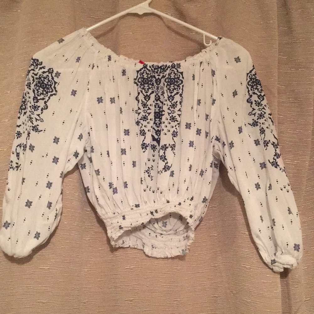 Crop top